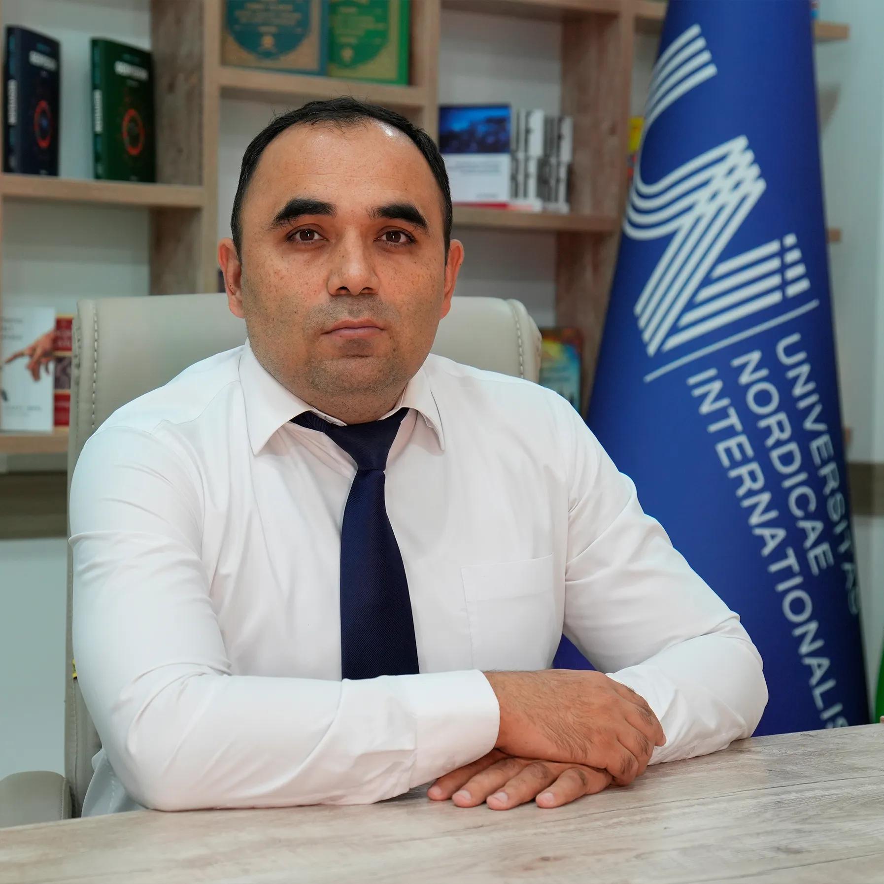 Ganiyev Akmal Abduhalilovich
