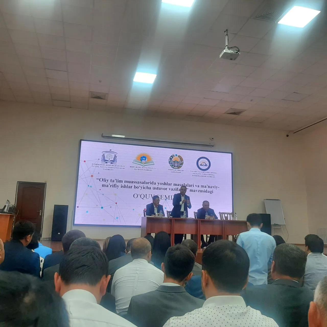 Yoshlarga oid davlat siyosatidagi yangi tashabbuslar bilan tanishilmoqda