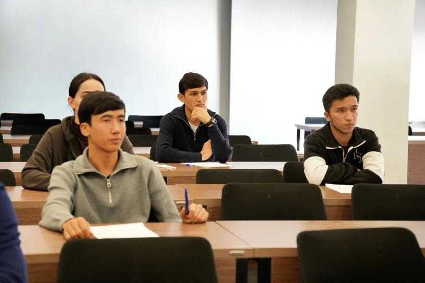 Essay Competition: Young Economists’ Thinking is Being Tested